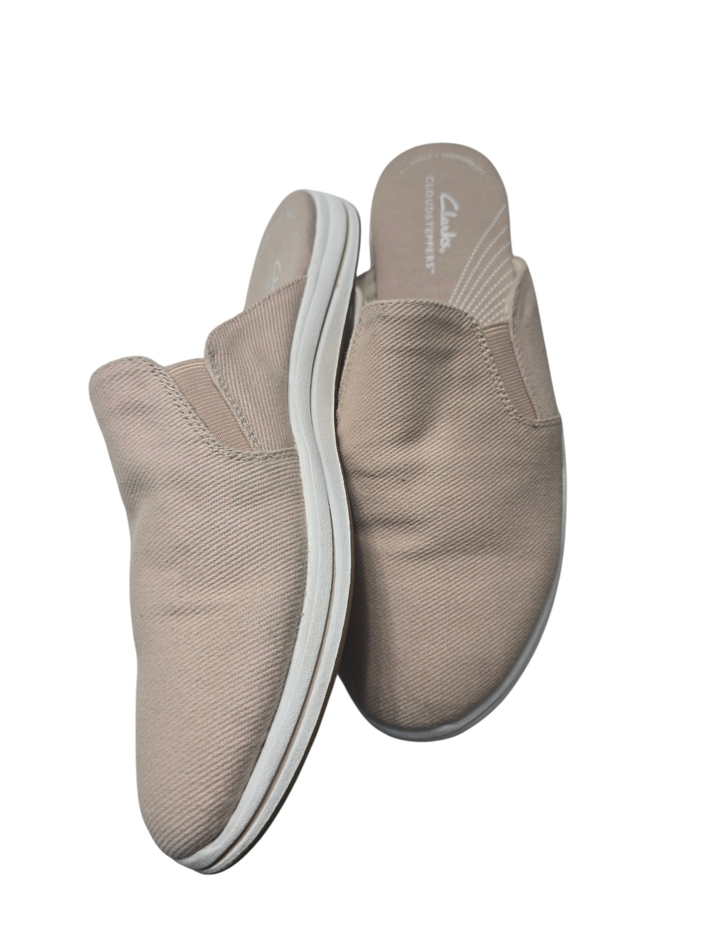 Clarks Women's Beige Slip-On Mule Sneakers Size 9